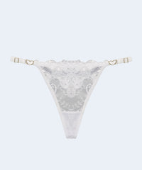 Calcinha String de Renda com Fio com Detalhe Coração - JACKIE