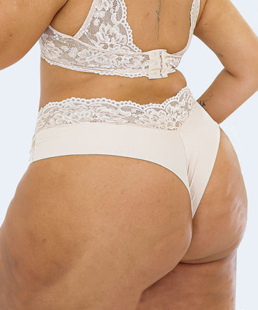 Calcinha de Renda com Microfibra Fio Duplo Plus Size - JACKIE