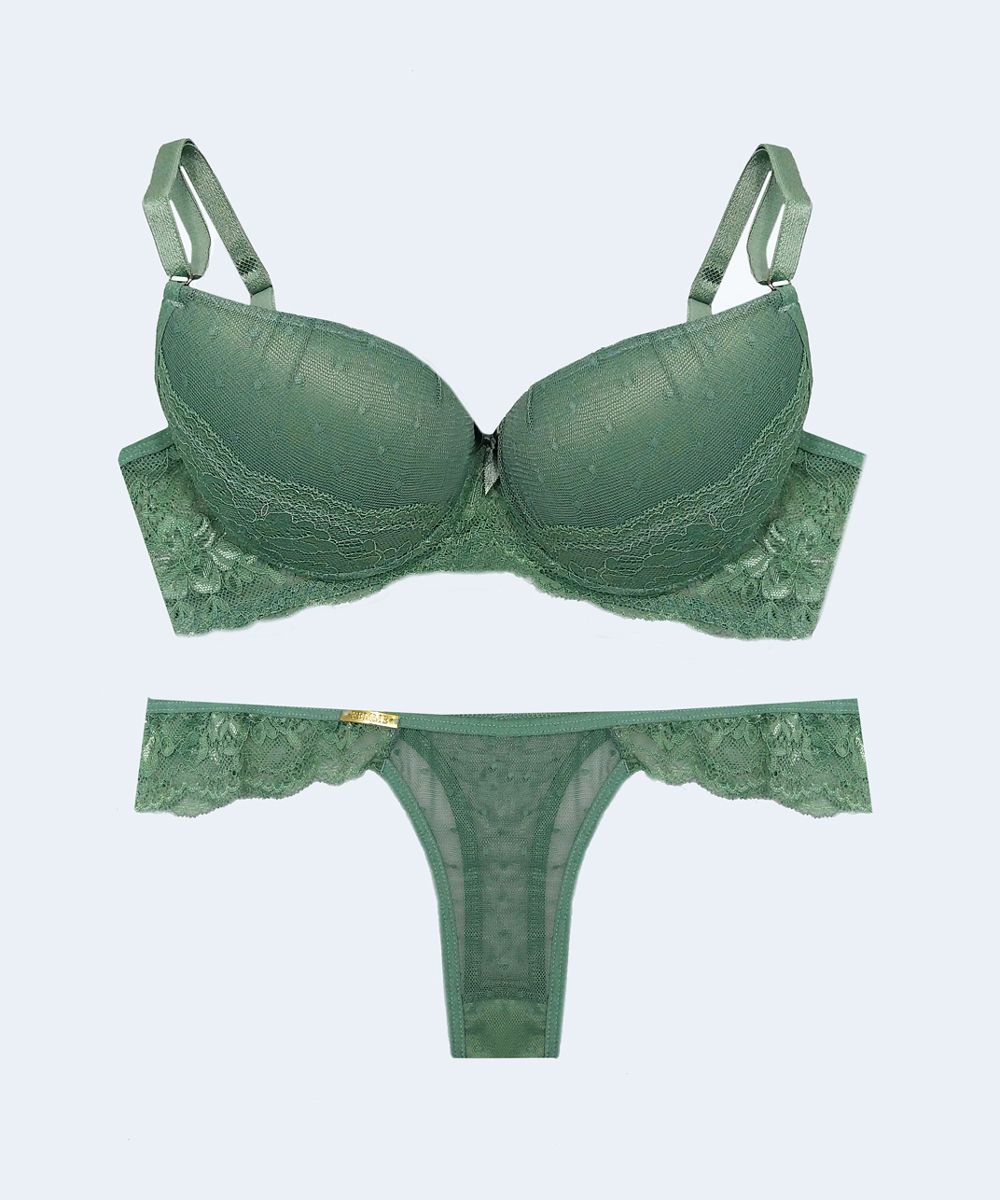 Conjunto de Renda com Tule Poá Calcinha Fio - FEMME FATALLE