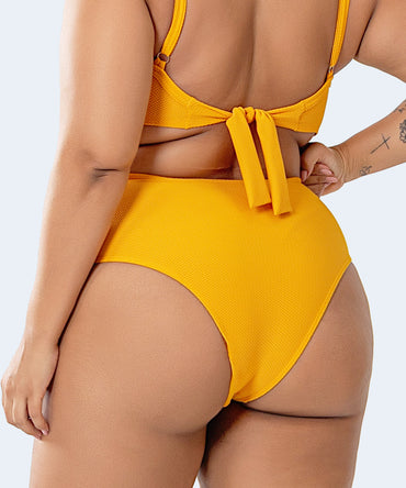 Tanga Alta Drapeada Plus Size FAMILIA SHEASHORE - PATHY