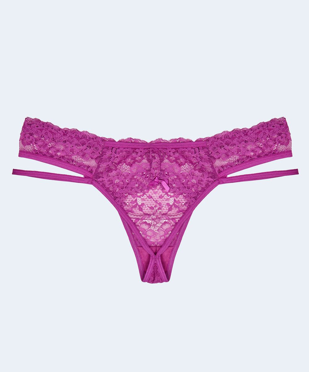Calcinha Tanga de Renda com Detalhe Tiras - PATNER
