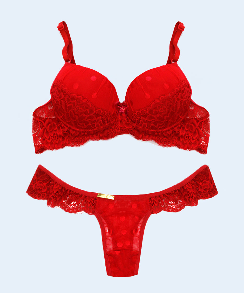Conjunto de Renda com Tule Poá Calcinha Fio - FEMME FATALLE